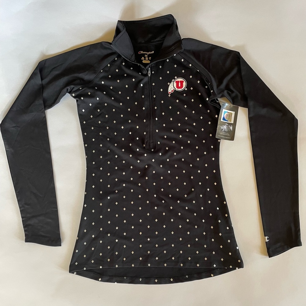 Champion University of Utah logo long sleeve pull-over shirt. Black Size XS.